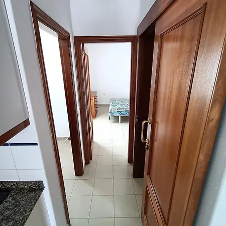 Puerta 5 *